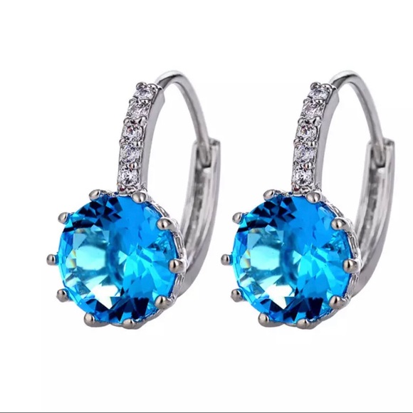 Beautiful AAA CZ plated alloy earrings - Picture 1 of 7